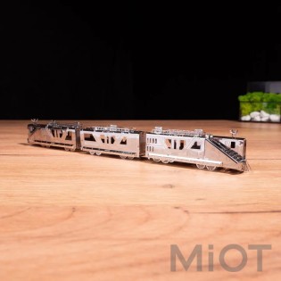Поїзд модель конструктор Night Rider 3000 Apocalyptic Train Metal-Time MT083
