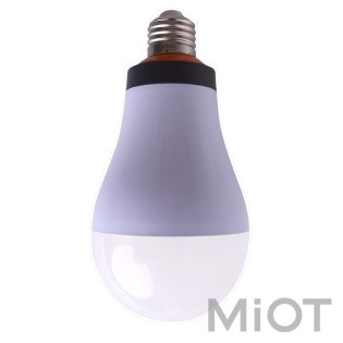 Лампочка світлодіодна Yijia LED rechargeable E27 light bulb 12W