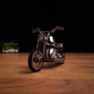 Мотоцикл механический набор Harley Davidson Roadway Fantasy Metal-Time MT012