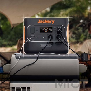 Портативна електростанцiя Jackery Explorer 2000 PRO