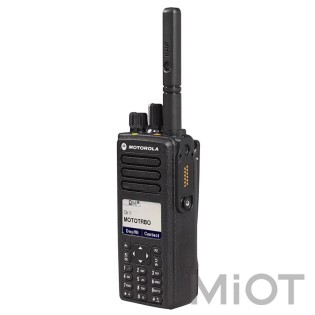 Цифрова портативна радіостанція з зарядним пристроєм - Motorola  DP4801E VHF (MDH56JDN9RA1AN)