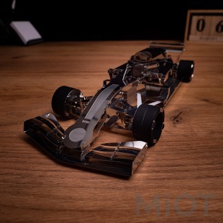 Формула 1 спортивная машина F1 Grand Prix Falcon Metal-Time MT035