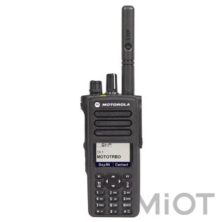 Цифрова портативна радіостанція з зарядним пристроєм - Motorola  DP4801E VHF (MDH56JDN9RA1AN)