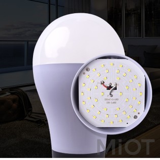 Лампочка світлодіодна Yijia LED rechargeable E27 light bulb 12W
