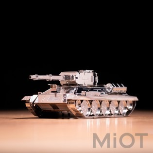 Модель танка конструктор T-34/85 Metal-Time MT071