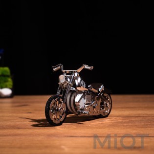 Мотоцикл механический набор Harley Davidson Roadway Fantasy Metal-Time MT012
