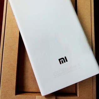 Смартфон Xiaomi Mi3 64Gb White Українська версiя