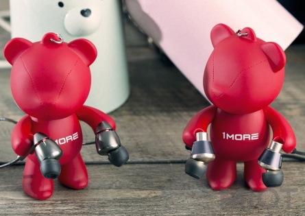 Брелок Xiaomi 1MORE Bear Earphone Stand Red
