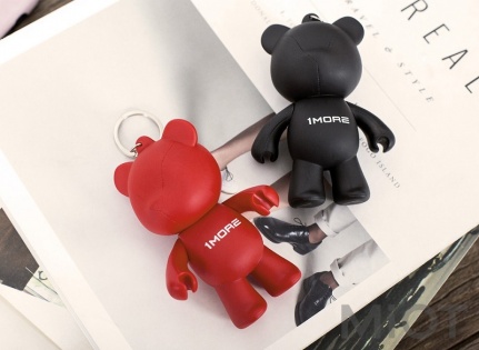 Брелок Xiaomi 1MORE Bear Earphone Stand Black