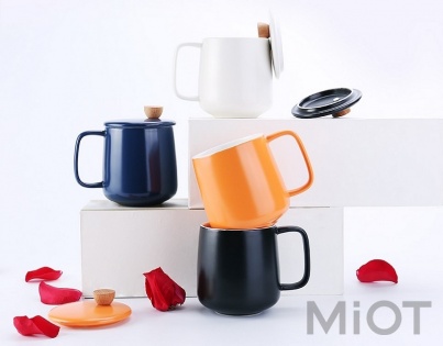 Кружка 500CC Enamel Mug Four Seasons White 500ml