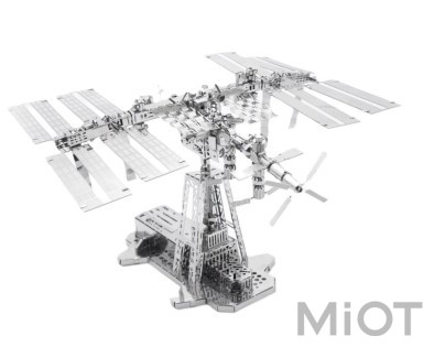 Міжнародна космічна станція МКС Metal Time Astronaut's Lodge MT017