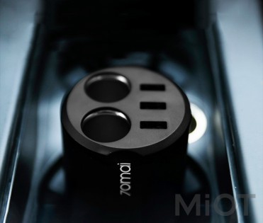 Автомобільний зарядний пристрій Xiaomi 70Mai Car charger 3USB Black CC03