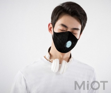 Маска для очищення повітря Xiaomi AirPOP Light 360° Black