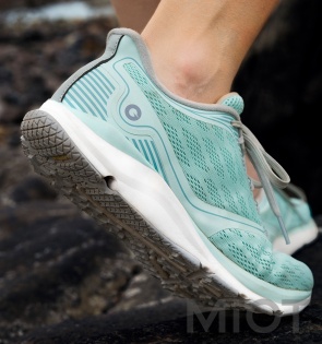 Кросівки Xiaomi AMAZFIT Antelope Light Outdoor Running Shoes Green 39