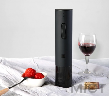 Штопор Xiaomi Huo Hou Electric Wine Bottle Opener Black (HU0027)