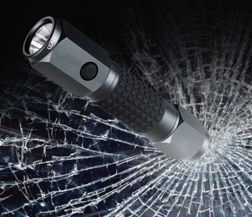 Автомобильный фонарик-мультитул Xiaomi Leao Car Safety Hammer Flashlight Black