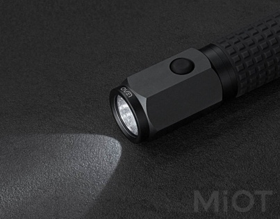 Автомобільний ліхтарик-мультитул Xiaomi Leao Car Safety Hammer Flashlight Black