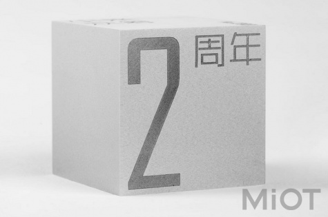 Сувенір Xiaomi Mi Commemorative cube limited edition