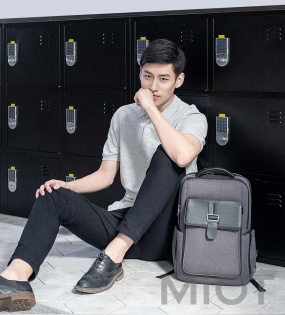 Рюкзак і сумка (2 в 1) Xiaomi Mi Fashion Commuter Backpack Dark Grey ZJB4118CN