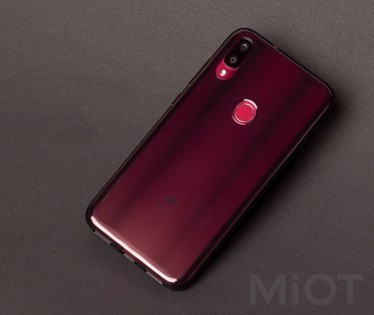 Чохол бампер силіконовий Xiaomi Mi Play Clear
