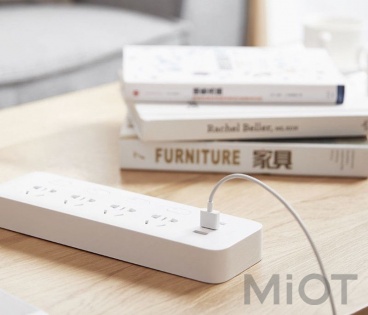 Удлинитель Mi Home (Mijia) Power Strip (4 розетки + 3 USB-port) 2 м White MJSWSKCXB-01QM