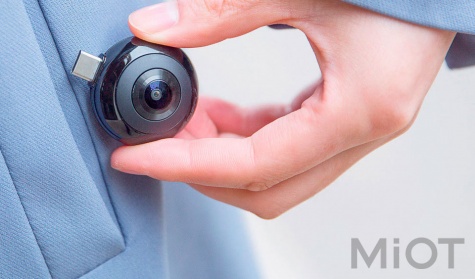Портативна панорамна камера Xiaomi MADV 360 Mini Black