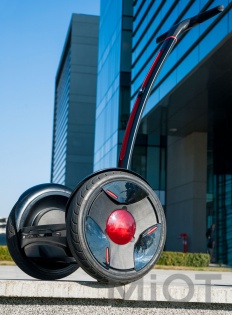 Гіроскутер Xiaomi Ninebot by Segway E+ Black