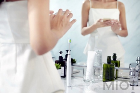 Розумна зубна електрощітки Xiaomi Oclean One Electric Toothbrush White