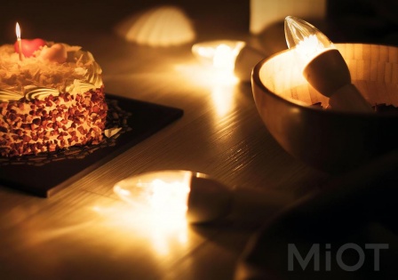 Лампа Xiaomi Philips Master LEDcandle Bulb