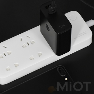 Універсальна батарея Xiaomi ZMi Powerbank 5200 mAh Black APB01A