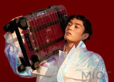 Валіза Xiaomi Runmi 90 Ninetygo Jellyfish Transparent suitcase 20` Limited Edition