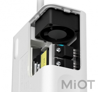 Автомобільний інвертор Xiaomi SmartMi Car Inverter White CZNBQ01ZM (OBE6001RT)