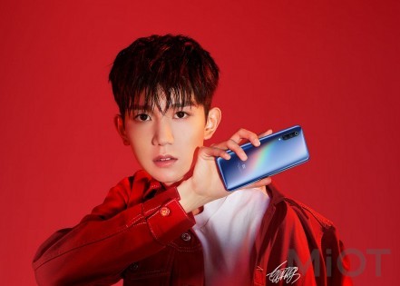 Смартфон Xiaomi Mi 9 6/128GB Ocean Blue EU/CE