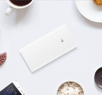 Універсальна батарея Xiaomi Mi Powerbank 2 White 20000mAh (VXN4180CN)