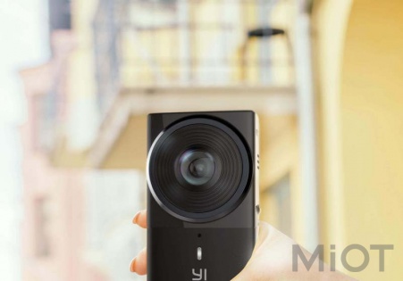 Панорамна камера Xiaomi YI 360 VR Camera International Edition Black