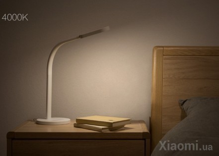 Настольная лампа Xiaomi Yeelight Led Table Lamp YLTD01YL (Standard version)