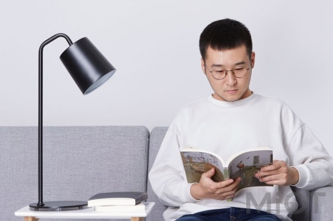 Настільна лампа Xiaomi Yeelight Minimalist Iron Lamp Black