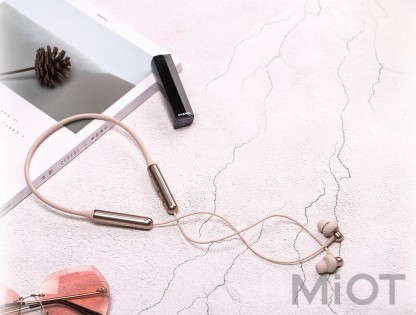 Бездротові навушники Xiaomi 1MORE Stylish BT Gold E1024BT