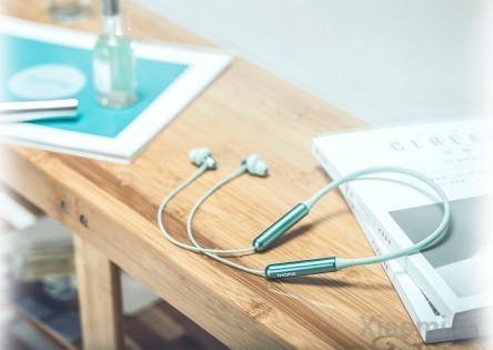 Беспроводные наушники Xiaomi 1MORE Stylish BT Green E1024BT