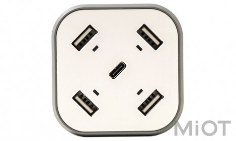 Автомобільне ЗУ для мобільних телефонів, планшетів PowerPlant Type-C ASCC40-P27W12 12-24В, 3А (SC230112)