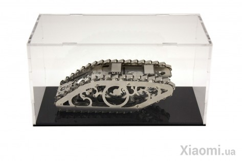 Дисплей витринный акриловый (модель машинки, танк L195*W100*H100)