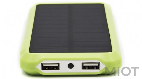 Зовнішній акумулятор (Power Bank) з сонячною панеллю PowerPlant PB-SS002 (PB-SS002)