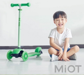 Дитячий самокат Xiaomi BEVA Green