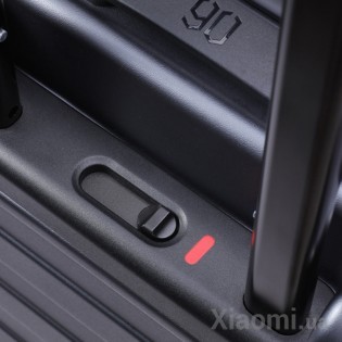 Чемодан Xiaomi Runmi 90 Ninetygo Business Travel Dual-Use Brake version 20" Red  (6970055349710)