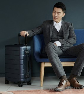 Чемодан Xiaomi Runmi 90 Ninetygo Lightweight Frame Luggage 24" Blue (6970055349666)