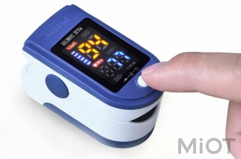 Пульсоксиметр Fingertip Pulse Oximeter AB-88 + Чохол
