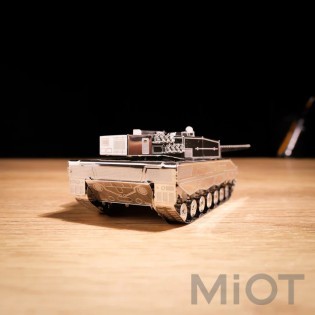 Модель танка Leopard 2 для сборки Metal-Time MT079