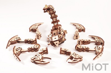 Колекційна модель Time for Machine Scorpio WOODEN SERIES