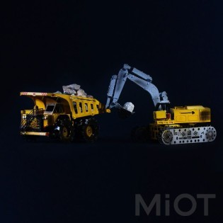 Экскаватор конструктор Tireless Digger Metal-Time MT043