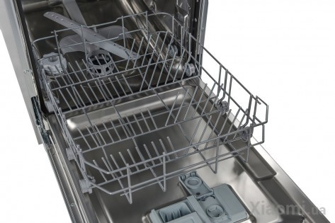 Посудомоечная машина Indesit DSIE2B10